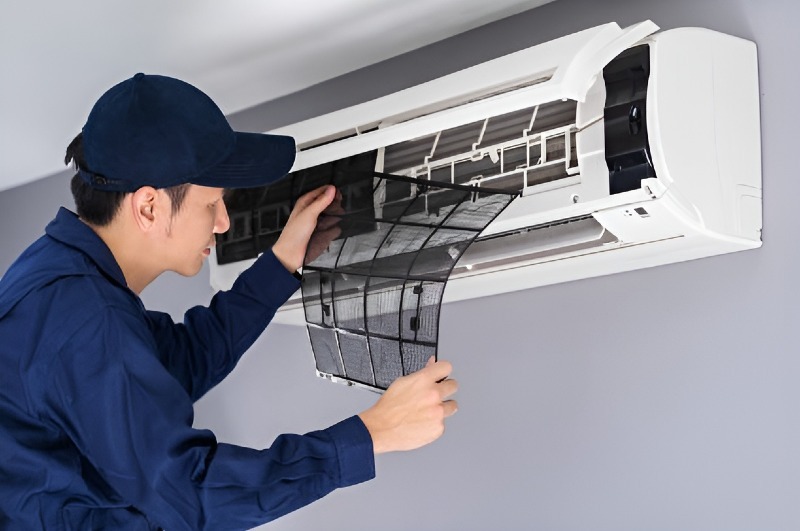 The Essential Guide to DIY Air Conditioner Service and Troubleshooting